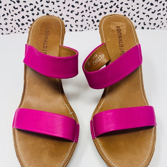 Donald J Pliner Leather Heels - Picture 16 of 16